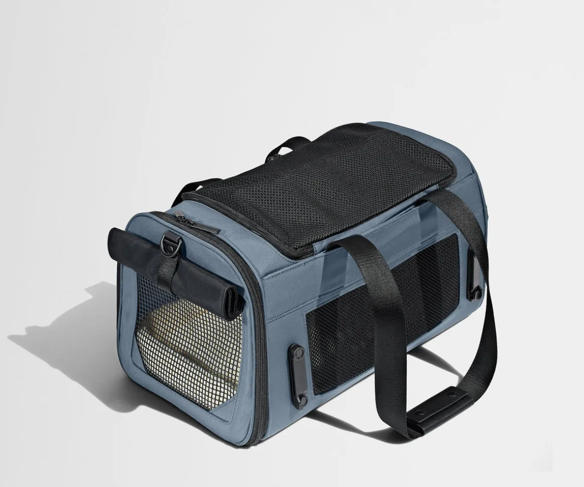 The Pet Carrier in Coast Blue