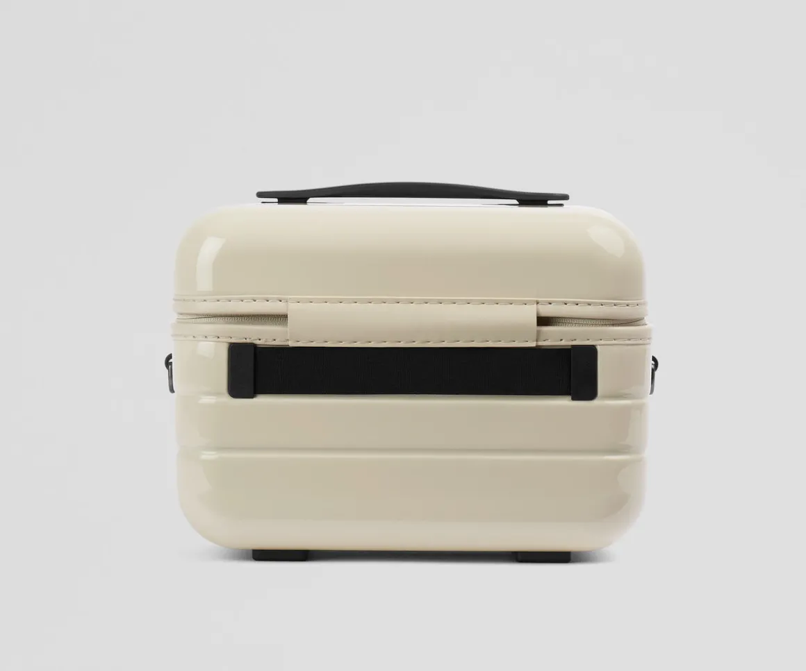 The Train Case in Salt White (Gloss)