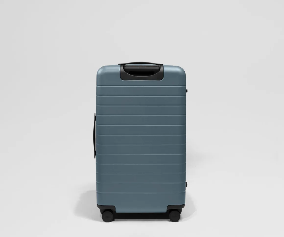 Topside Medium Trunk in Coast Blue